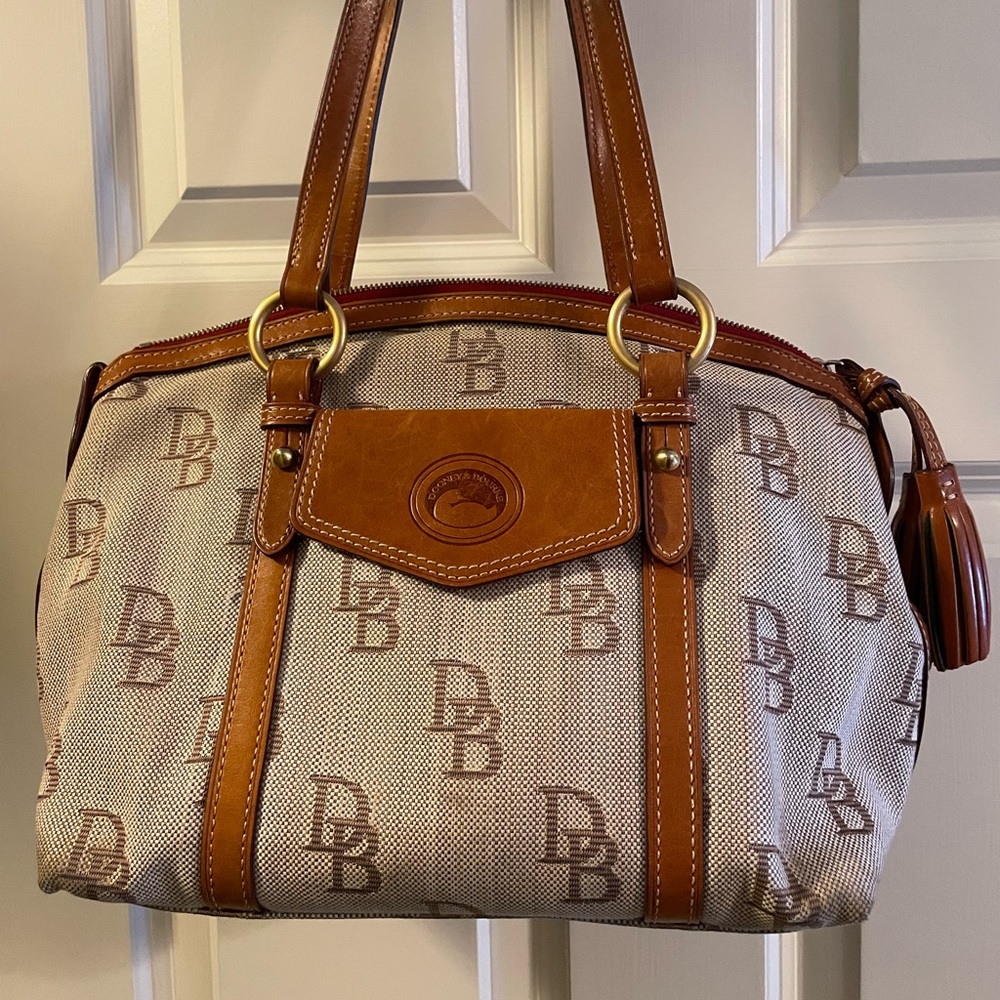 Dooney & Bourke Mono Bag